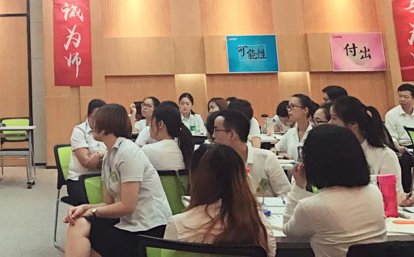 郑州二七区学会计哪个学校好_学费多少钱